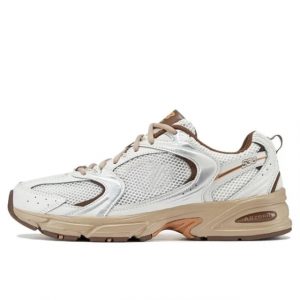 Basic Runner Sneakers- Brown
